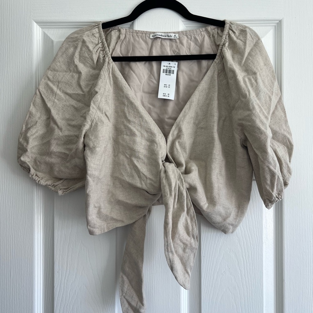 Abercrombie & Fitch Beige Tie-Front Puff Sleeve Crop Top